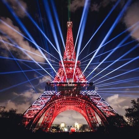 Home Paris Tour Eiffel Exterior photo